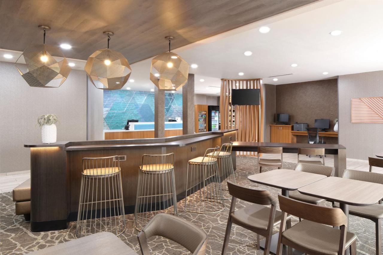 Springhill Suites By Marriott Jacksonville Baymeadows Exterior photo